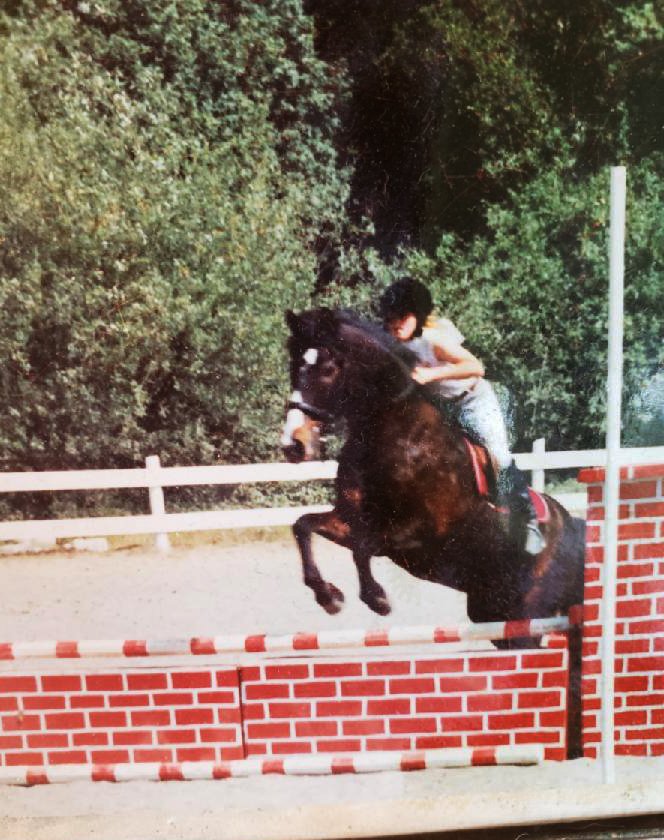 Megan Anderson on her first horse show jumping.